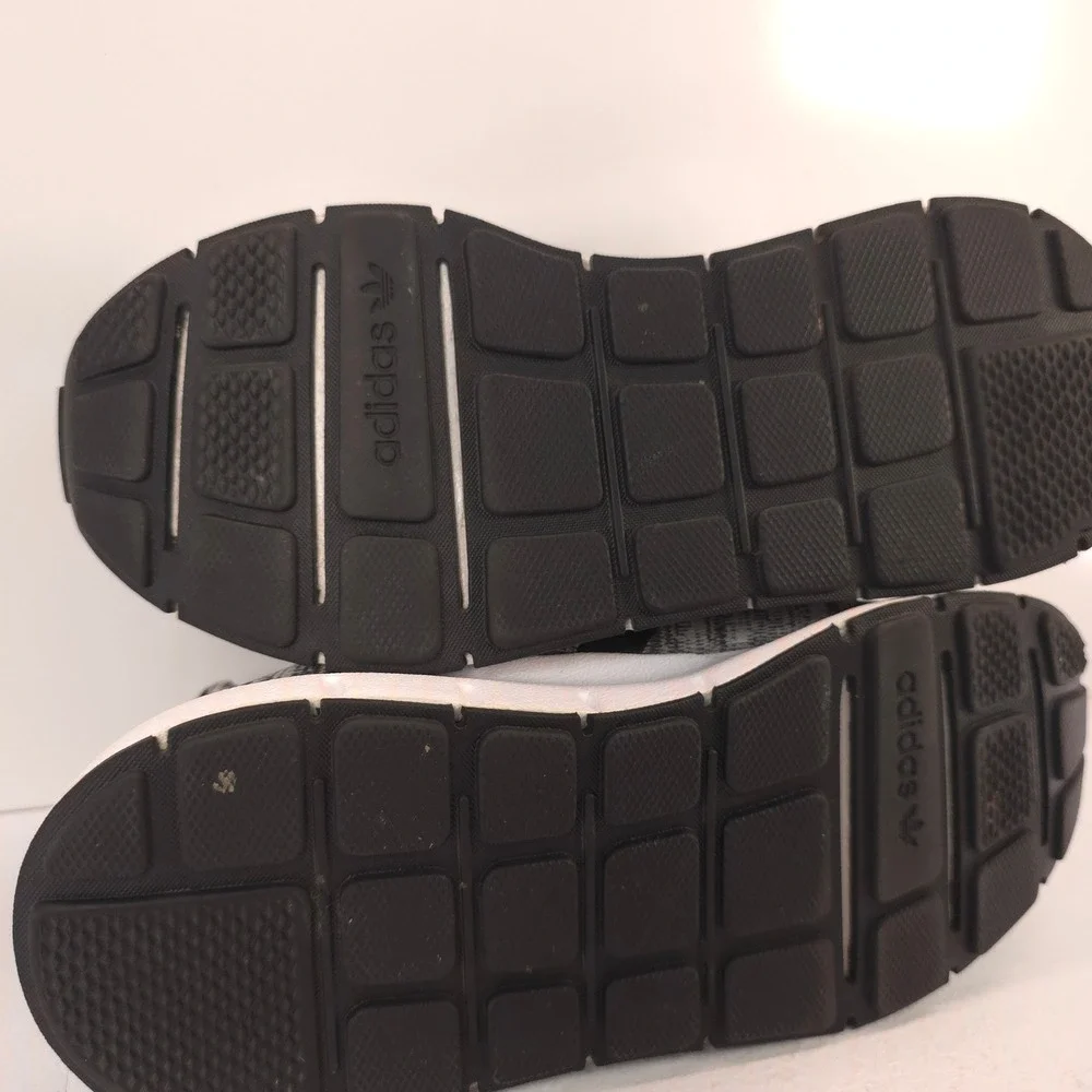 adidas swift run